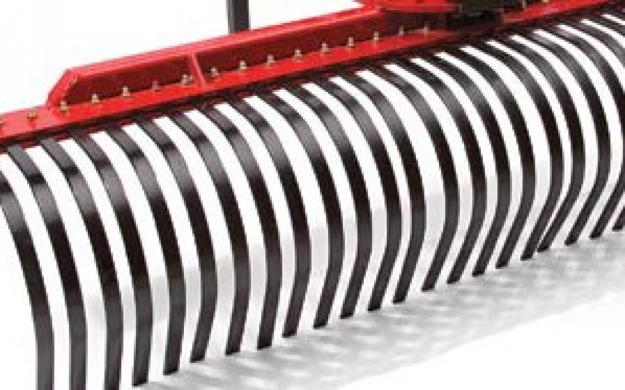 Landscape Rake Farm King Flaman Agriculture