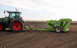 Titan 5000 Rock Picker