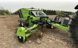 RW-1935 Spartan Rock Picker Windrower