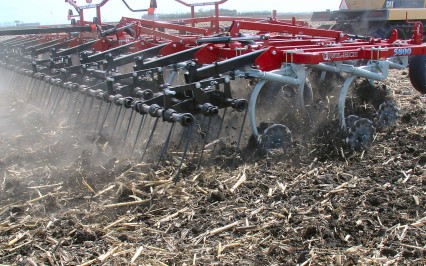 Uniform working depth across unit