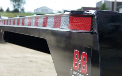 rub rail with stake pockets on Behnke Sprayer Trailer