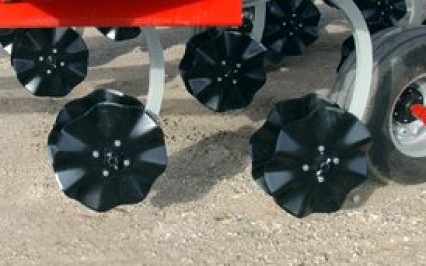 6" spacing between blades